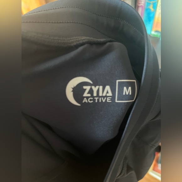 Zyia Navy Blue Peak Zippered Joggers Size Medium - Picture 3 of 8